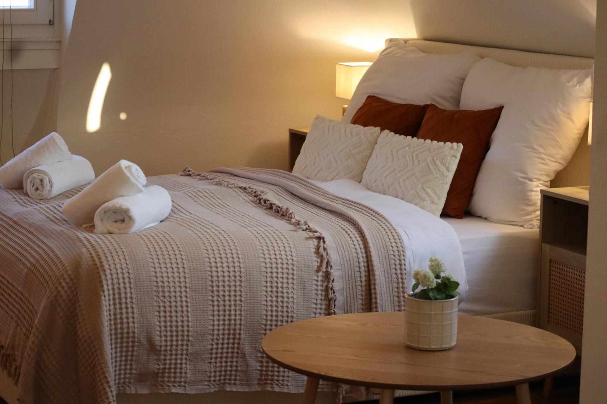 Gemuetliches Boho Studio Apartment In Der Altstadt Kronbergs كرونبرج إم تانوس المظهر الخارجي الصورة